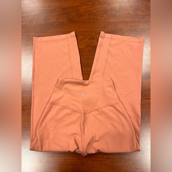 Lululemon Align wide-leg cropped pant with pockets - Picture 2 of 3